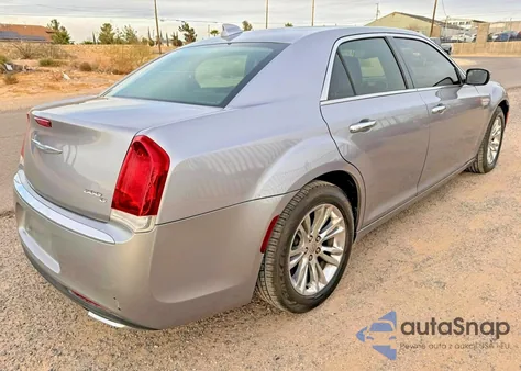 2016 Chrysler 300C z USA, uszkodzony, nr VIN 2C3CCAEG1GH105723